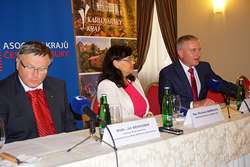 Jednání Asociace krajů v Karlových Varech